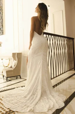 ARDEN Halter Neck Pattern Sequin Gown - White/White