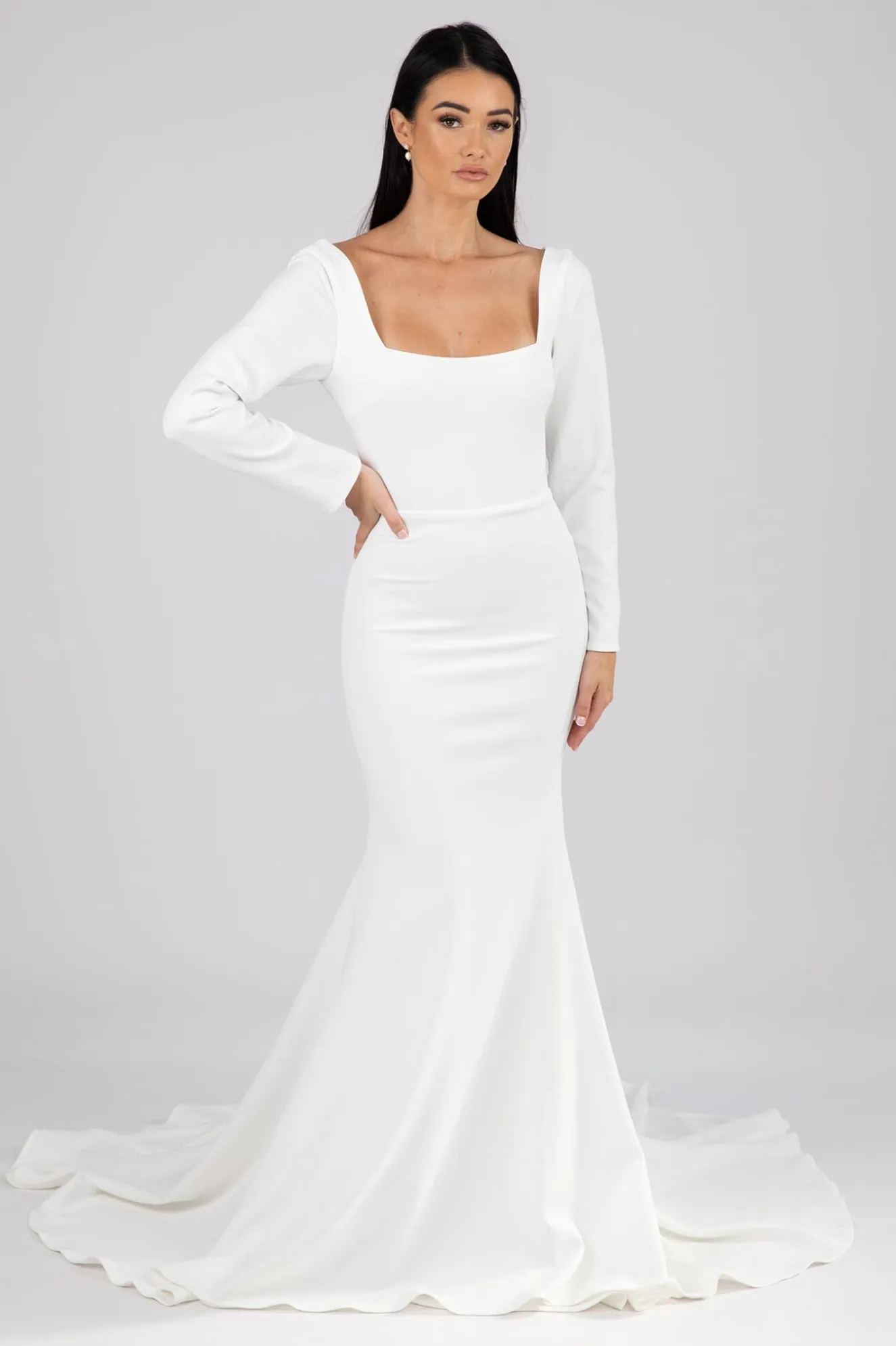 Paola Square Neck Long-Sleeve Crepe Gown - Ivory