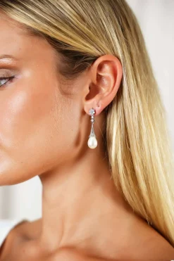 VALERIE Pearl Bridal Drop Earrings in Silver
